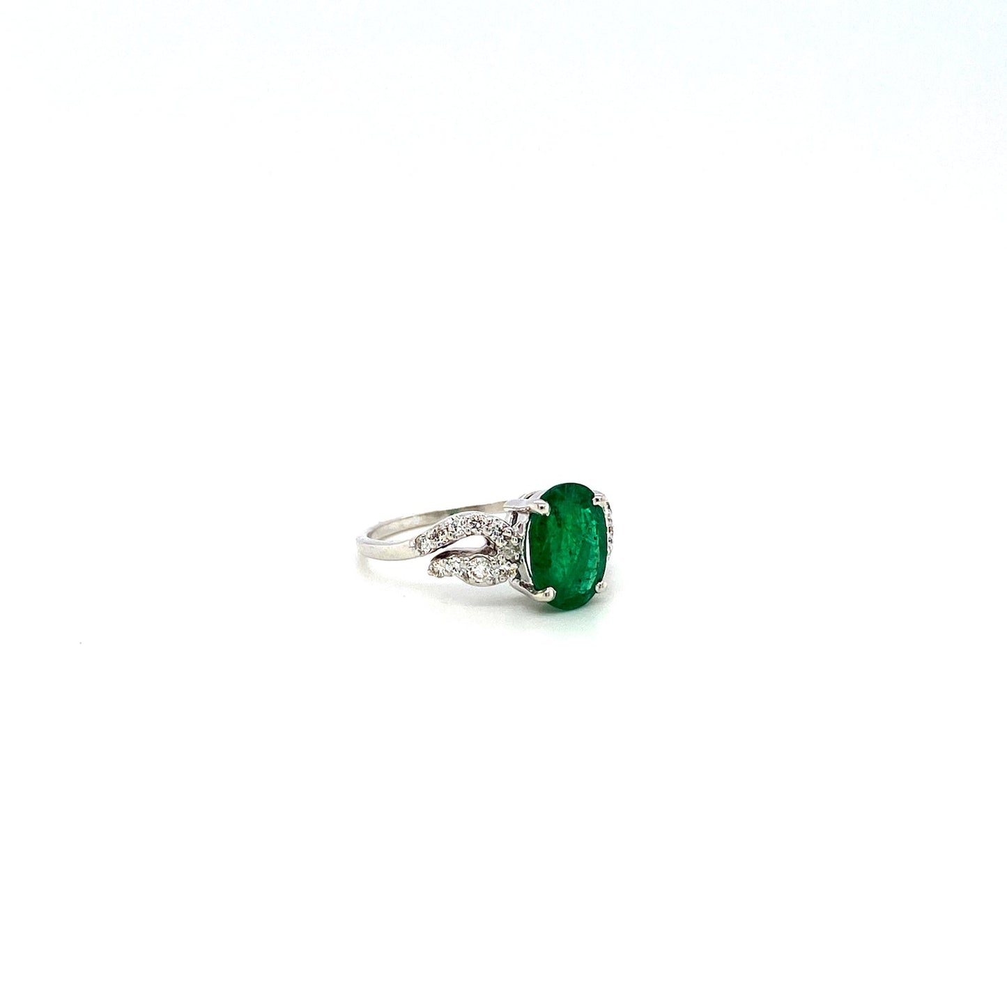 Emerald and Diamond Ring in 14K White Gold - KGR 17104
